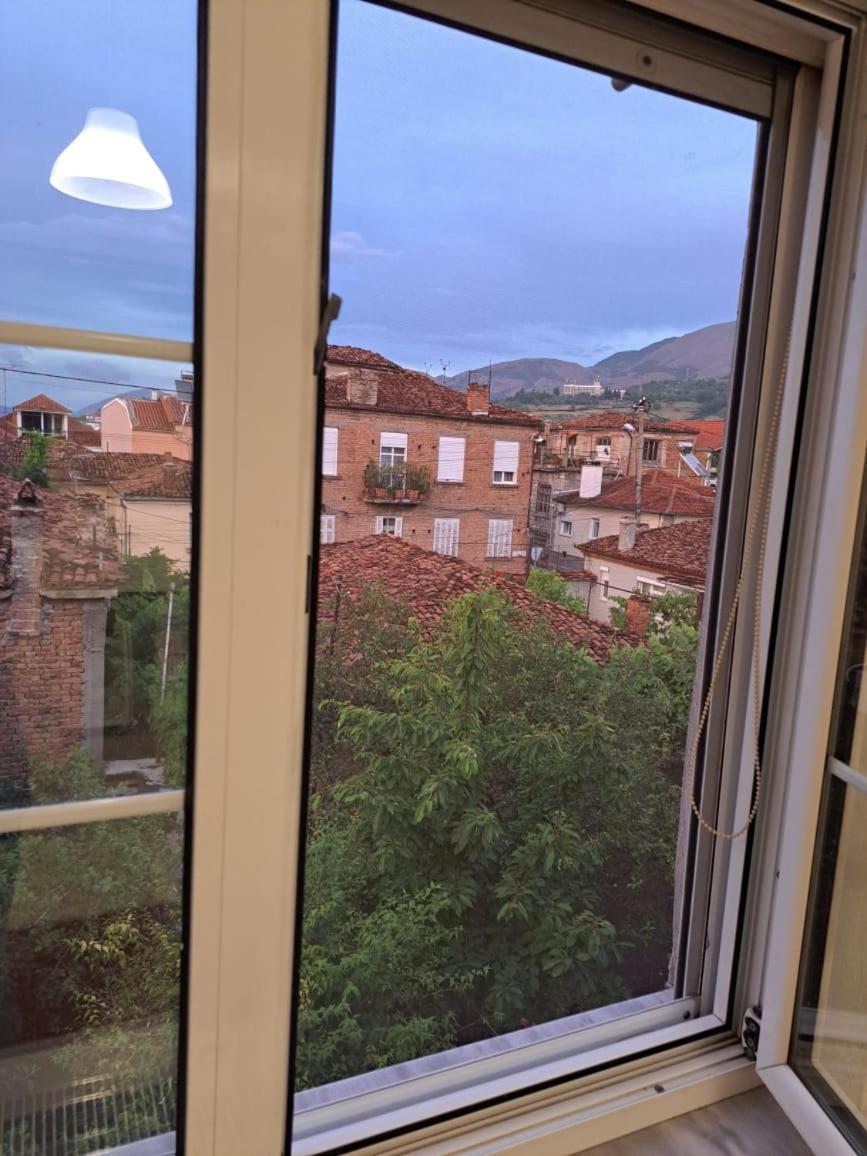 Foleza Apartment Korce Exterior photo