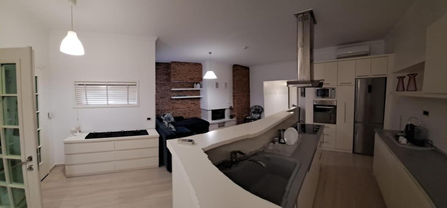 Foleza Apartment Korce Exterior photo